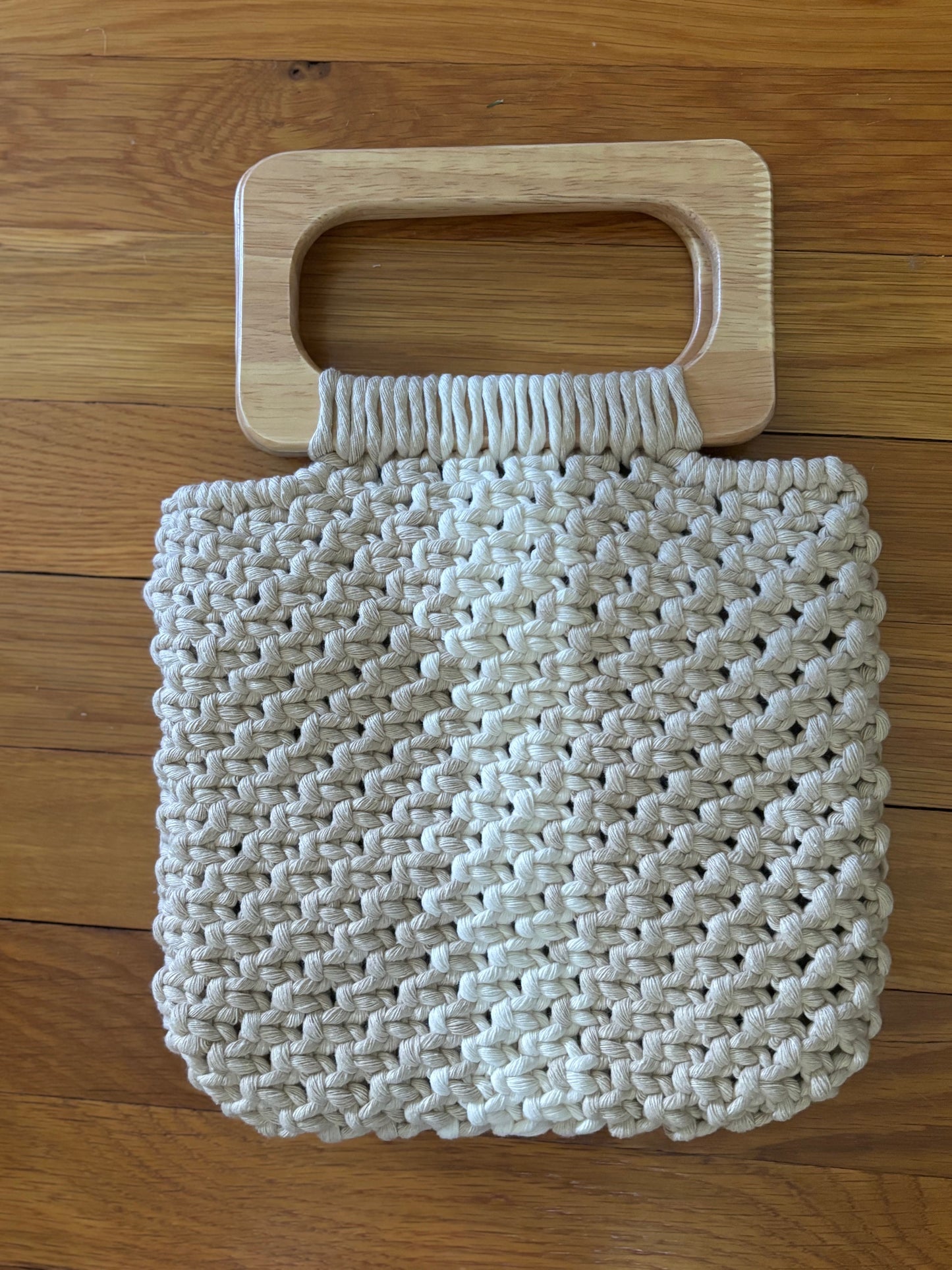 Stripe Macrame Bag with Rectangle wood handle